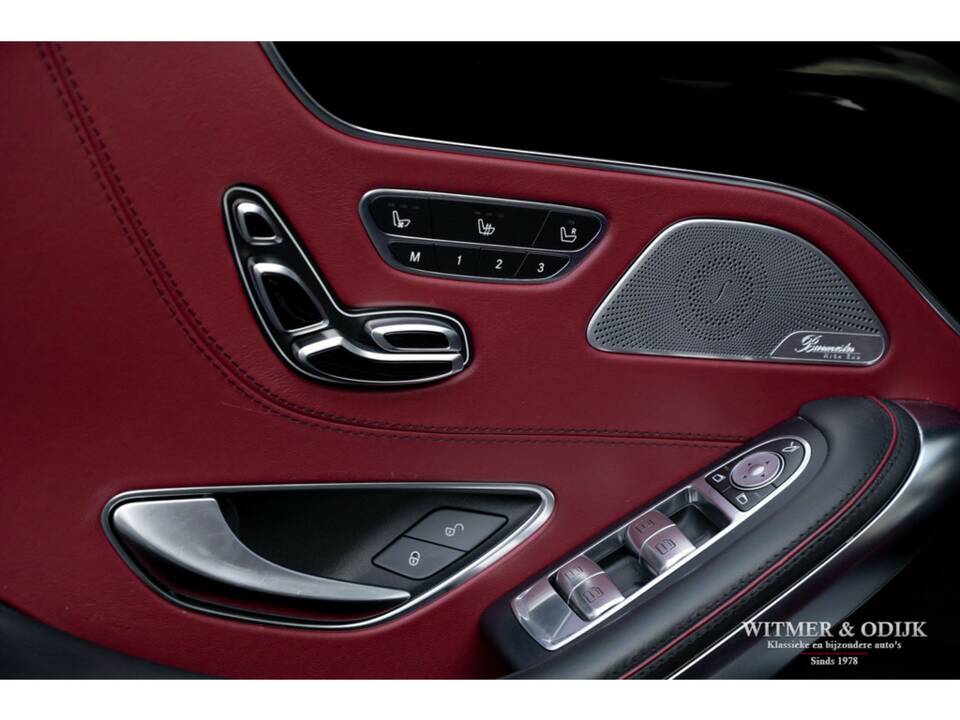 Image 17/36 of Mercedes-Benz S 500 4MATIC (2015)