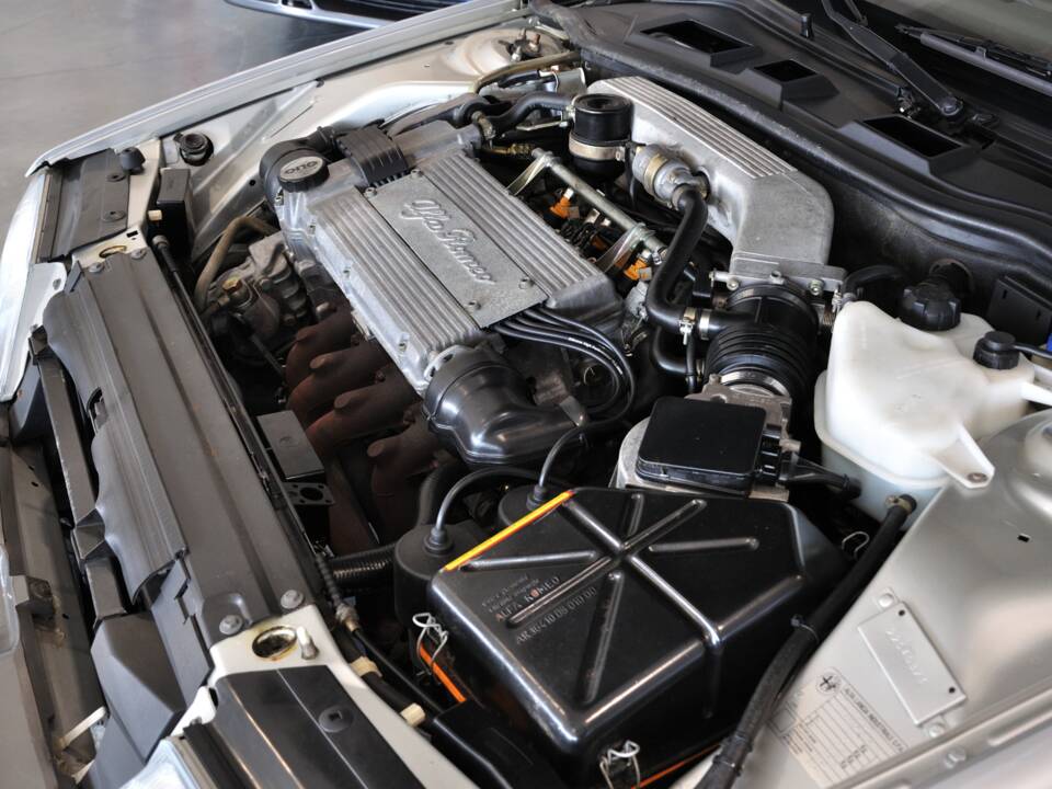 Bild 13/41 von Alfa Romeo 164 2.0 (1990)