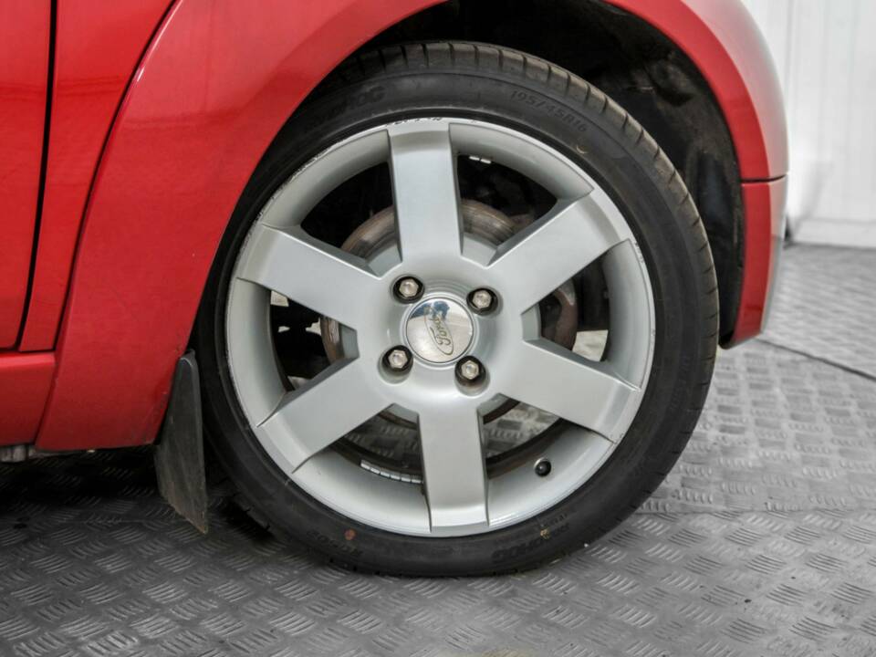 Bild 35/45 von Ford Streetka (2004)