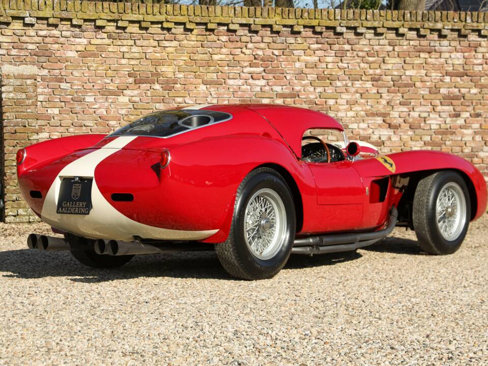 Afbeelding 2/50 van Ferrari 250 Testa Rossa (1961)