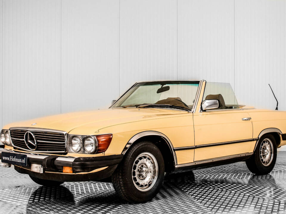 Image 1/34 of Mercedes-Benz 380 SL (1982)