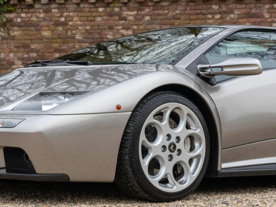 Imagen 47/50 de Lamborghini Diablo VT 6.0 (2001)