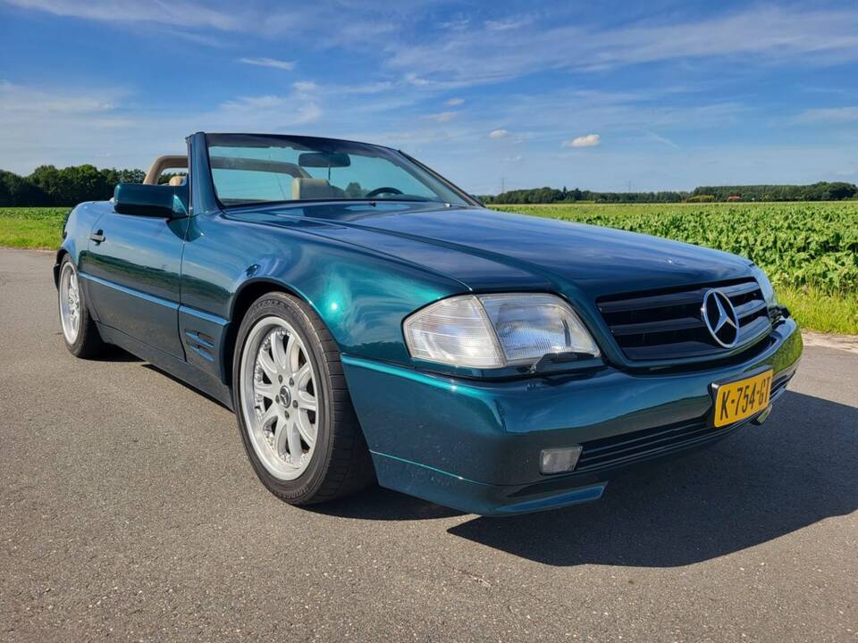 Afbeelding 3/8 van Mercedes-Benz SL 320 (1996)