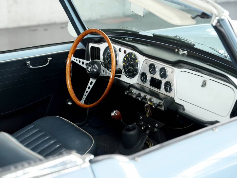 Bild 33/44 von Triumph TR 4 (1964)