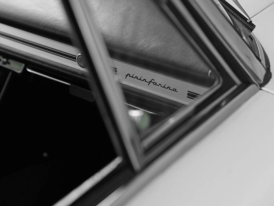 Image 31/50 of FIAT Dino Spider (1967)