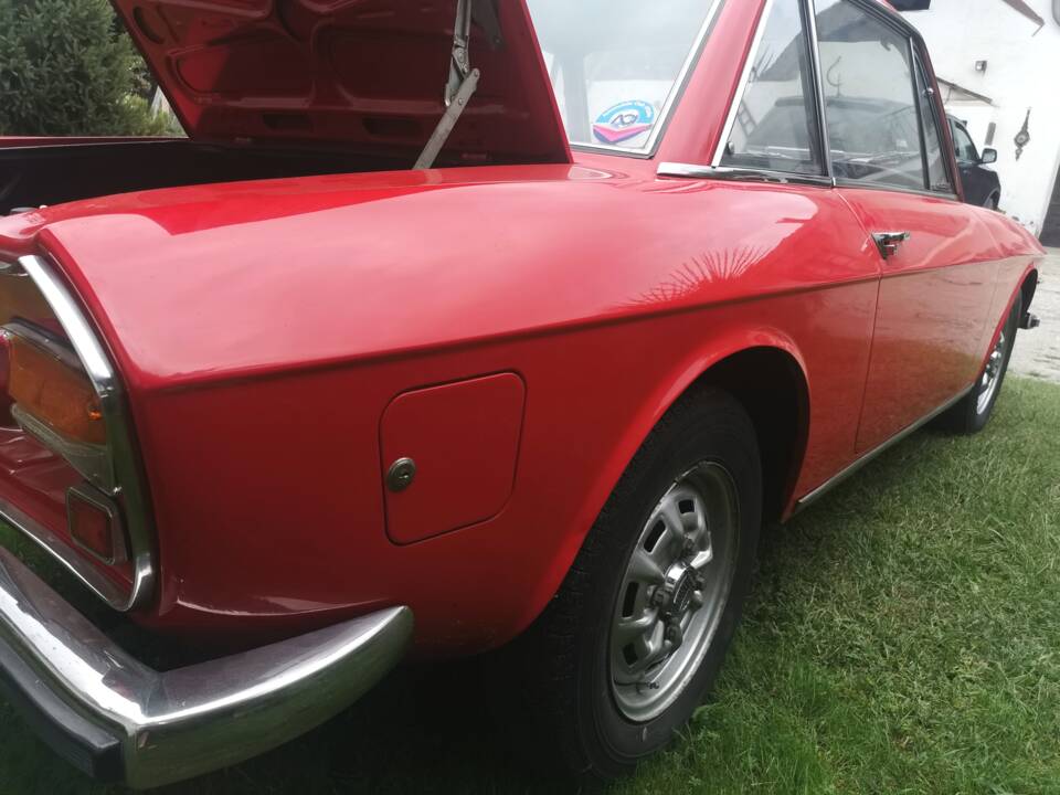 Image 9/16 de Lancia Fulvia 1.3 S (1972)