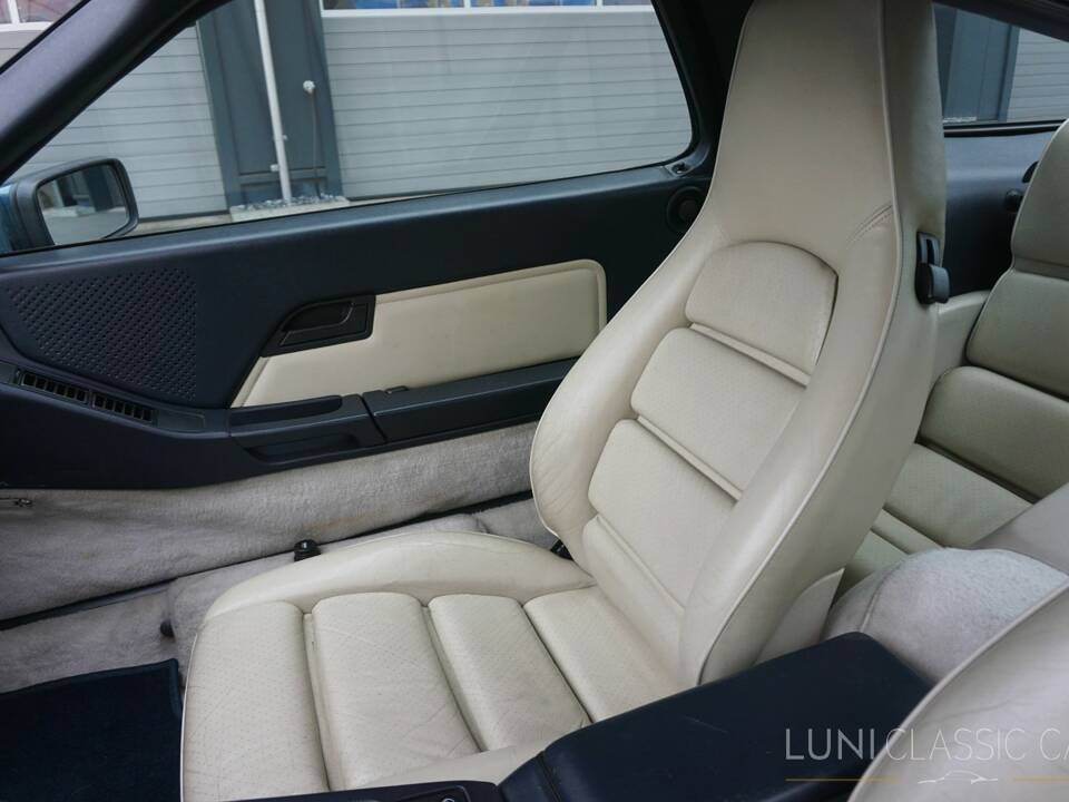 Immagine 38/46 di Porsche 928 S4 (1988)