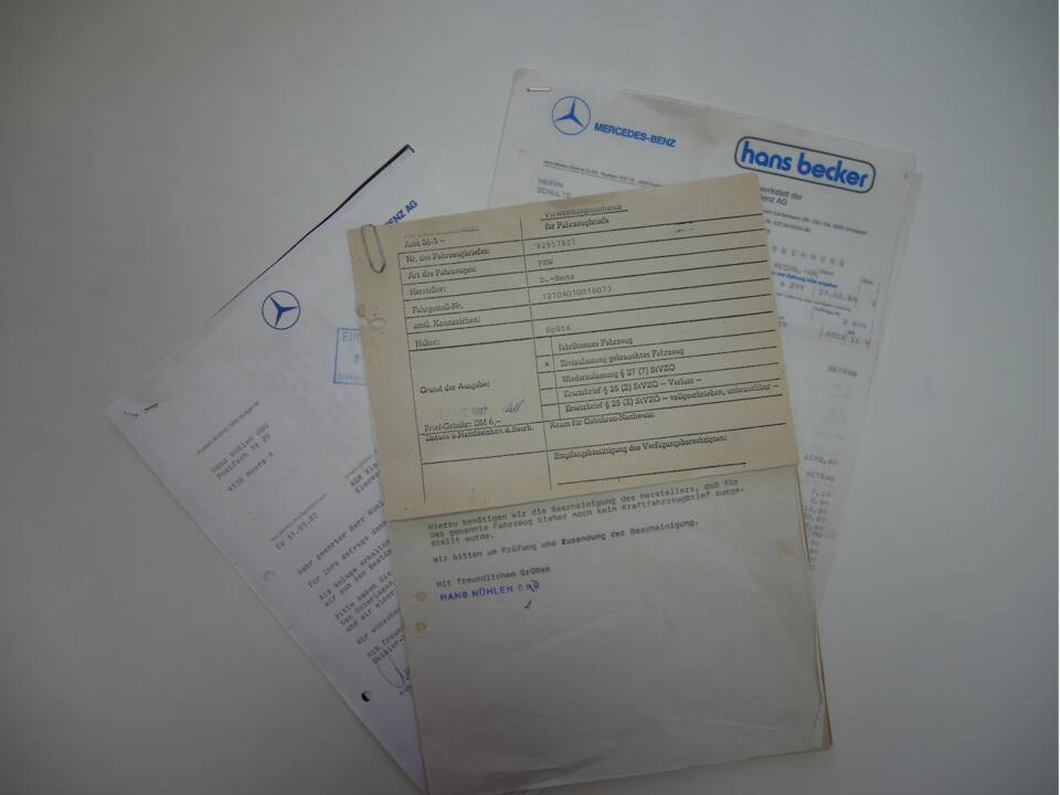 Image 25/27 of Mercedes-Benz 190 SL (1960)