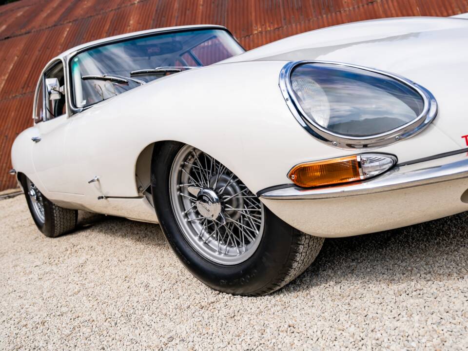 Afbeelding 41/46 van Jaguar E-Type 3.8 (1962)