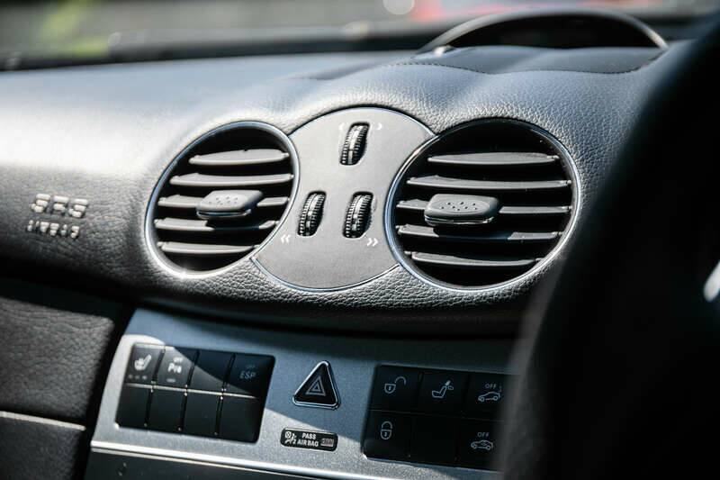 Afbeelding 24/34 van Mercedes-Benz CLK 63 AMG (2007)