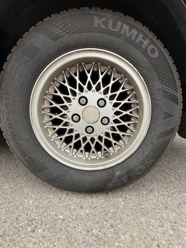 Image 27/54 of Volvo 245 GL (1990)