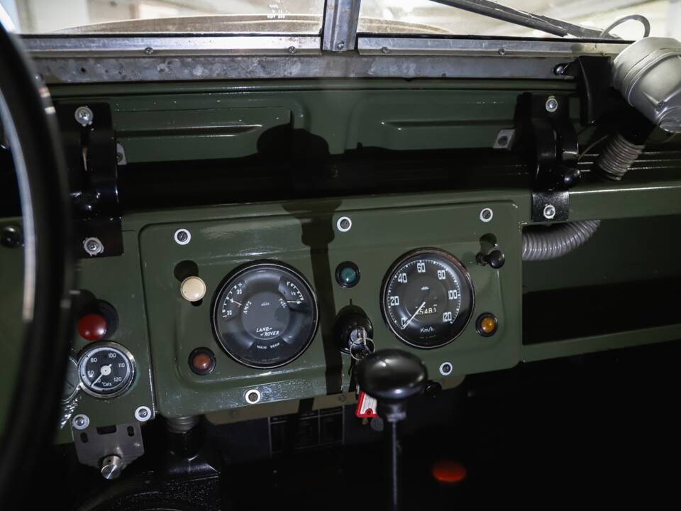 Bild 26/96 von Land Rover 88 (1961)