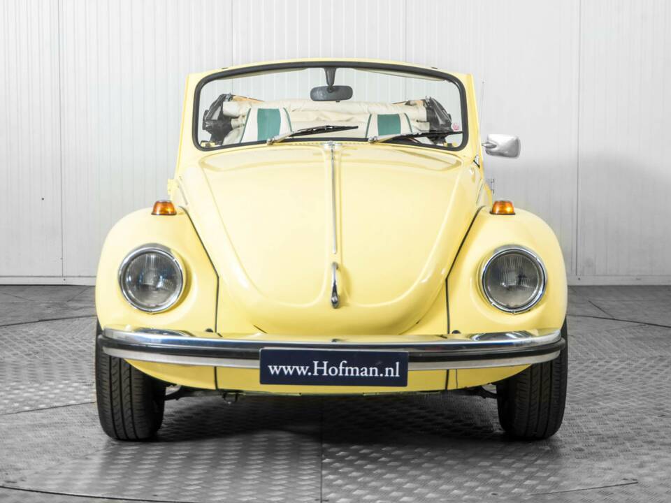 Immagine 14/50 di Volkswagen Käfer 1302 (1971)