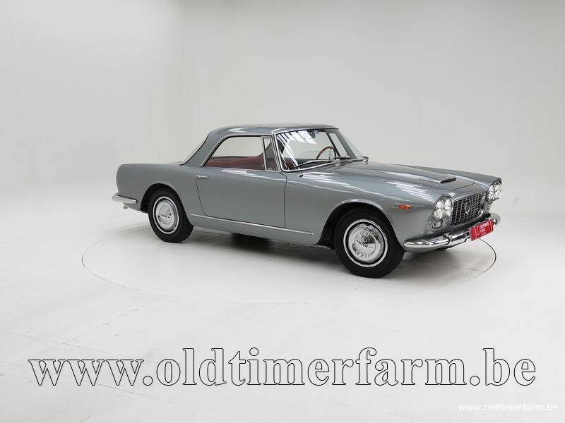 Imagen 3/15 de Lancia Flaminia GTL 2.8 3C Touring (1958)