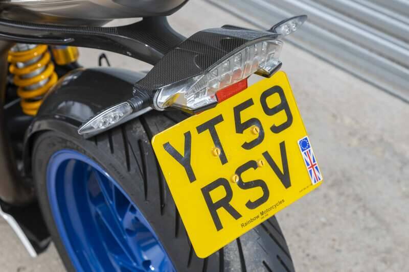Immagine 14/32 di BMW HP2 Sport (2009)