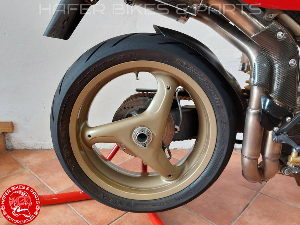Image 22/32 of Ducati DUMMY (1998)