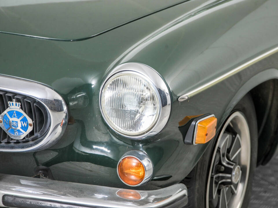 Image 22/50 of Volvo 1800 E (1971)