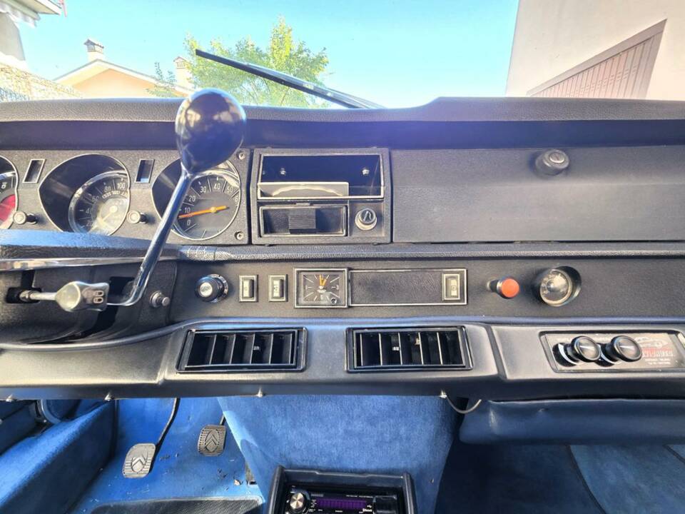 Bild 28/50 von Citroën DS 20 (1971)