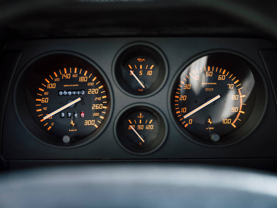 Image 18/30 of Ferrari 348 TB (1991)