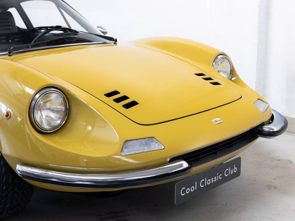 Afbeelding 19/39 van Ferrari Dino 246 GT (1970)
