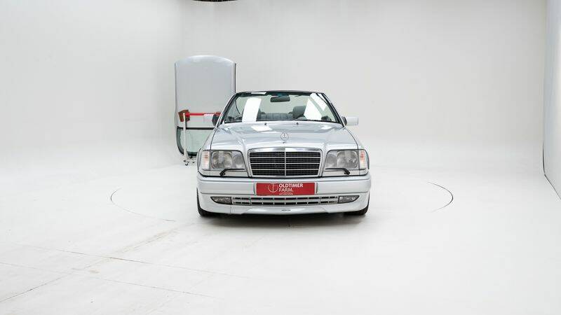 Bild 5/15 von Mercedes-Benz E 36 AMG (1995)