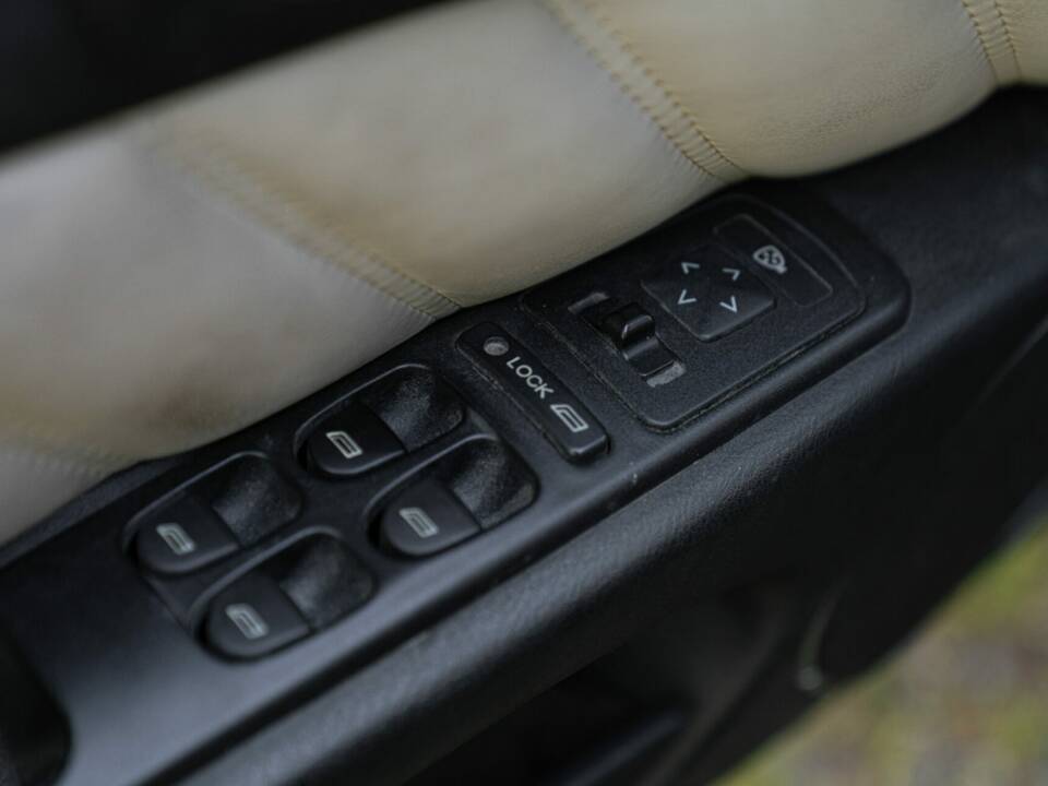 Image 26/47 of Alfa Romeo 166 2.5i V6 24V (2000)