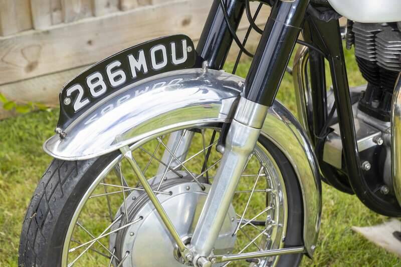 Immagine 34/39 di Norton 650 SS (1964)