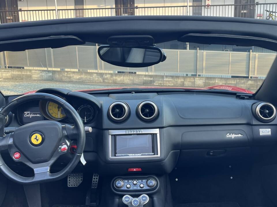 Afbeelding 19/45 van Ferrari California (2009)