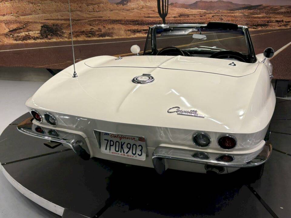 Image 5/34 of Chevrolet Corvette Sting Ray Convertible (1965)