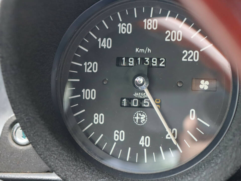 Image 12/50 of Alfa Romeo 2000 Spider Veloce (1979)