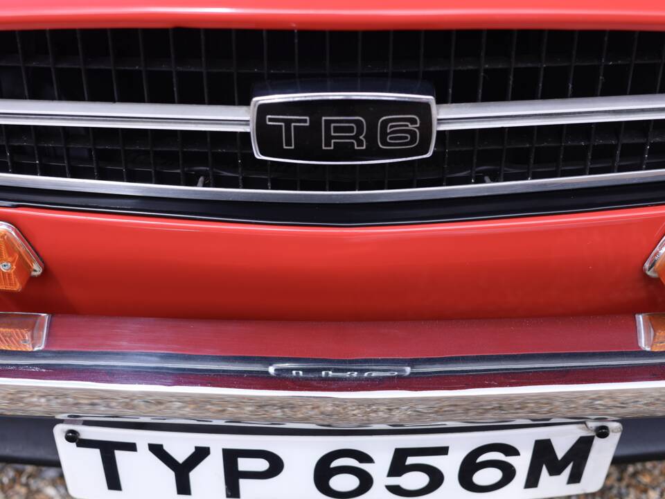 Image 34/50 de Triumph TR 6 (1973)