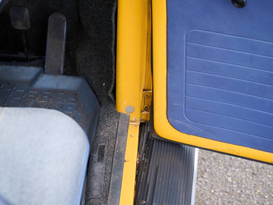 Image 18/45 of Volkswagen Käfer 1200 Jeans (1974)