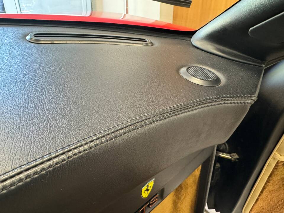 Image 45/59 of Ferrari 328 GTS (1988)