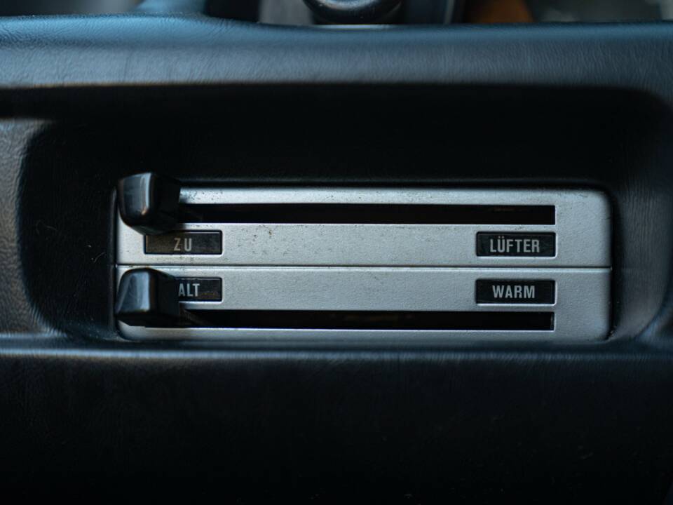 Image 37/50 of BMW 2002 tii (1975)