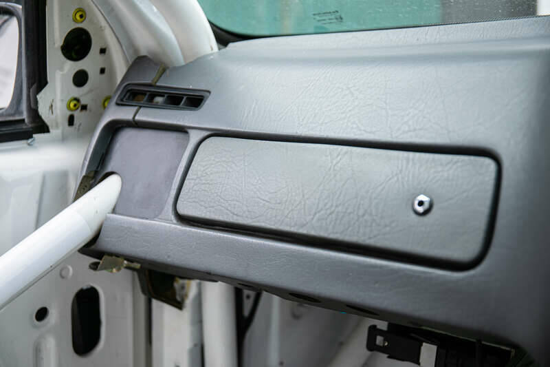 Image 37/50 of Ford Sierra RS Cosworth (1988)