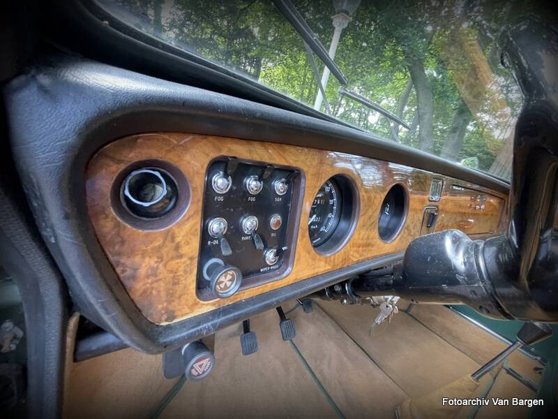 Image 24/41 of Vanden Plas 1100&#x2F;1275 (1966)