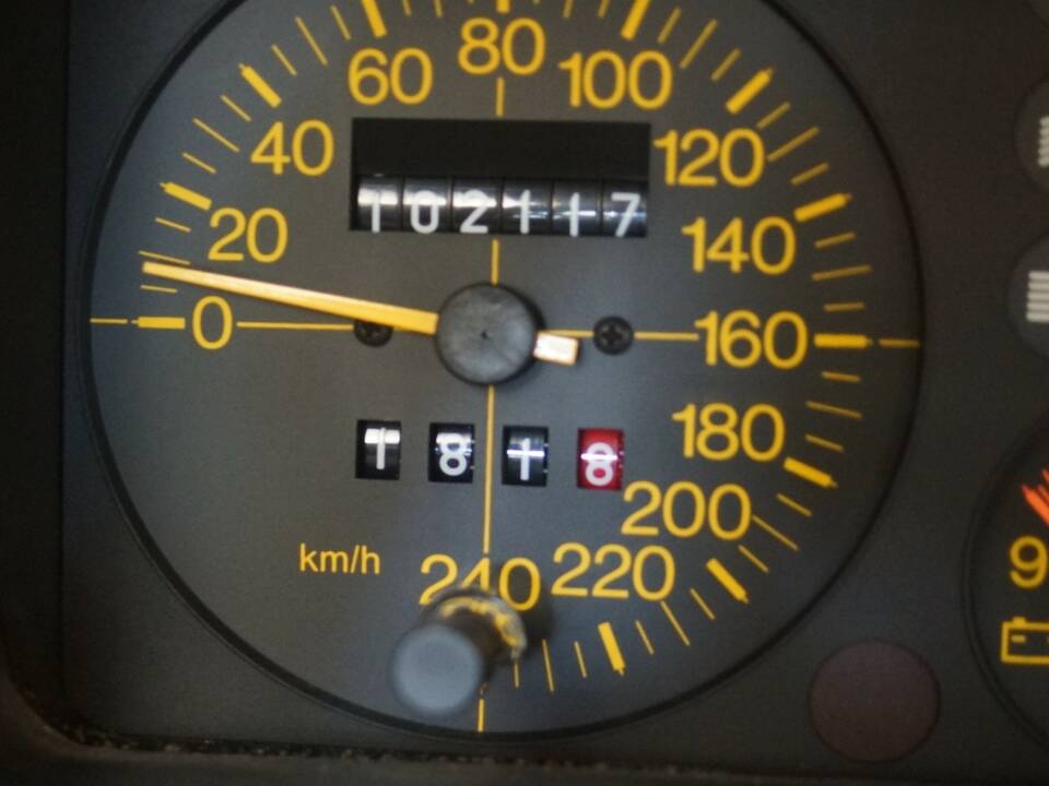Bild 41/105 von Lancia Delta HF Integrale 16V (1990)
