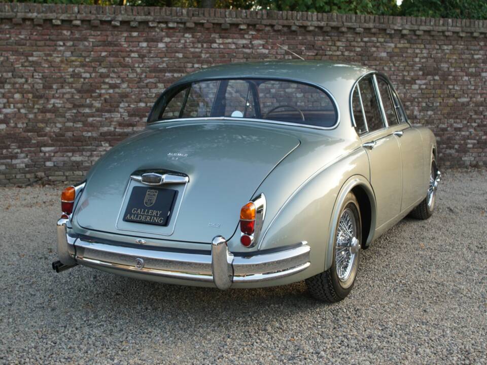 Bild 38/50 von Jaguar Mk II 3.4 (1964)