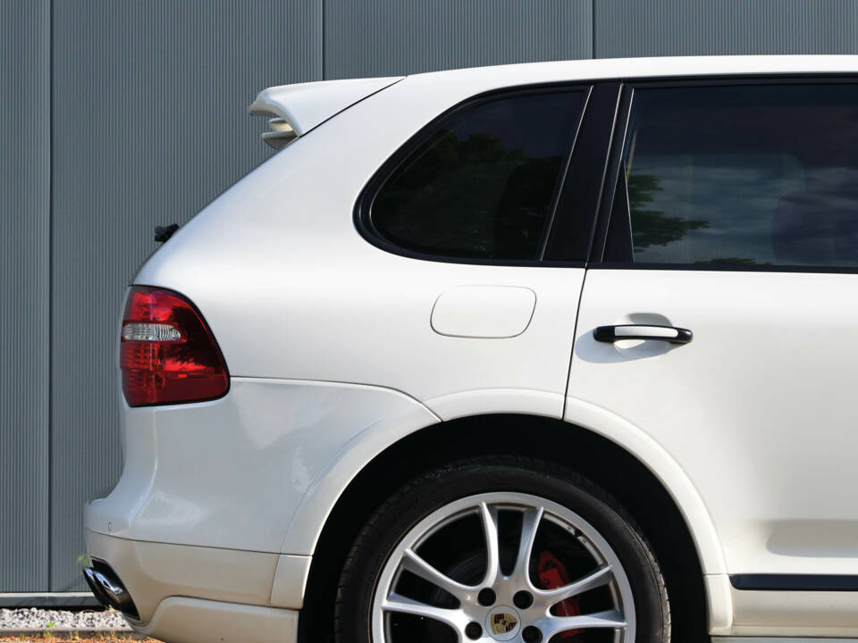 Bild 8/49 von Porsche Cayenne GTS (2009)