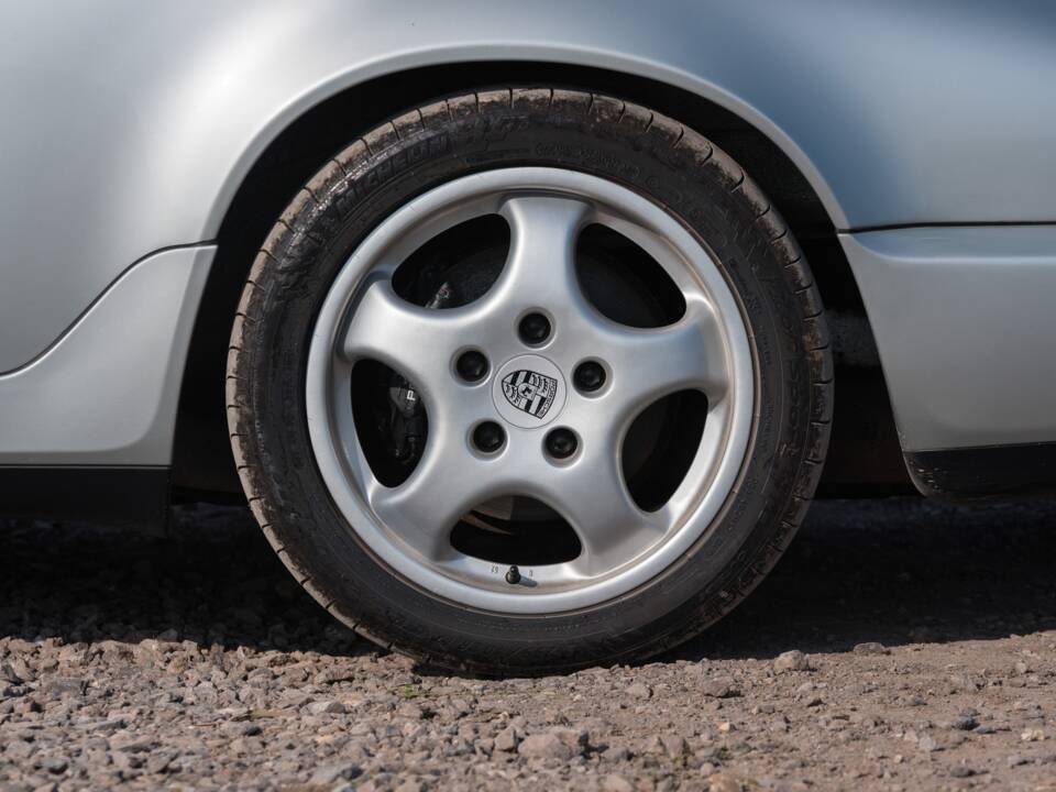 Bild 56/56 von Porsche 911 Carrera 4 (1990)