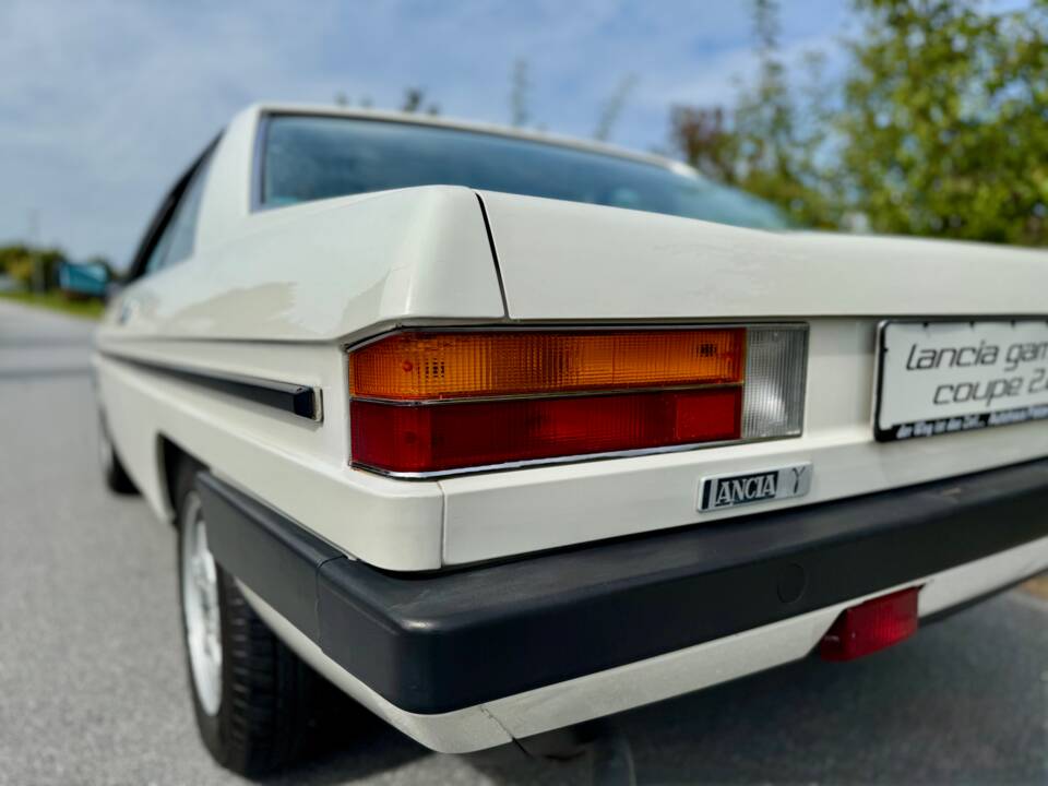 Immagine 9/33 di Lancia Gamma Coupe 2000 (1978)