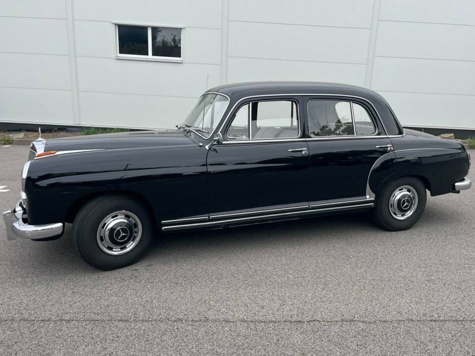 Imagen 7/8 de Mercedes-Benz 220 S (1956)