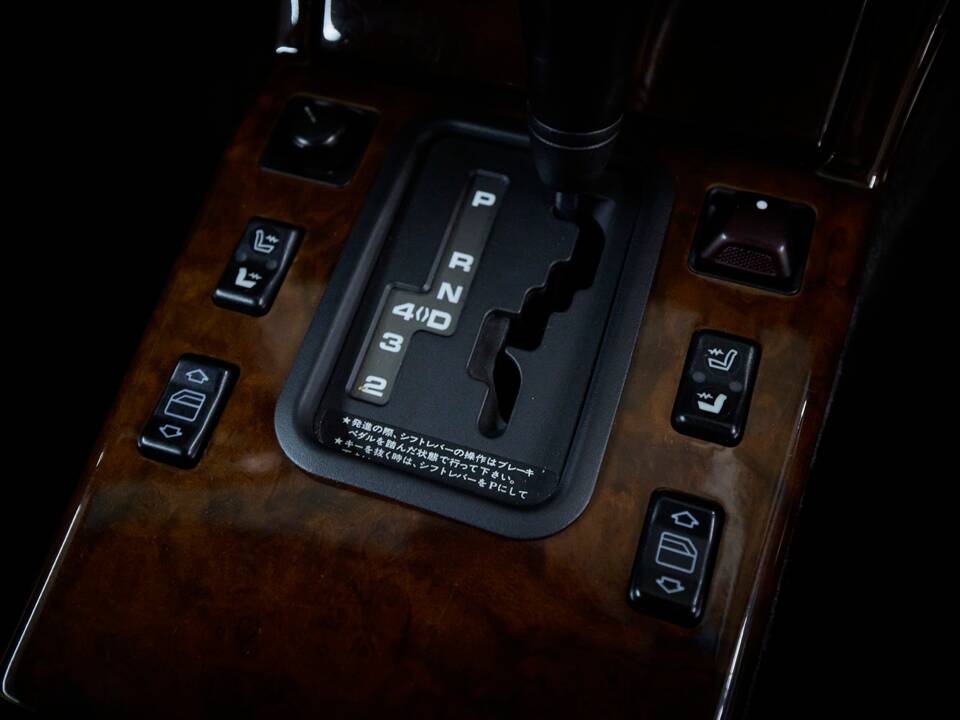 Bild 45/99 von Mercedes-Benz SL 320 (1995)