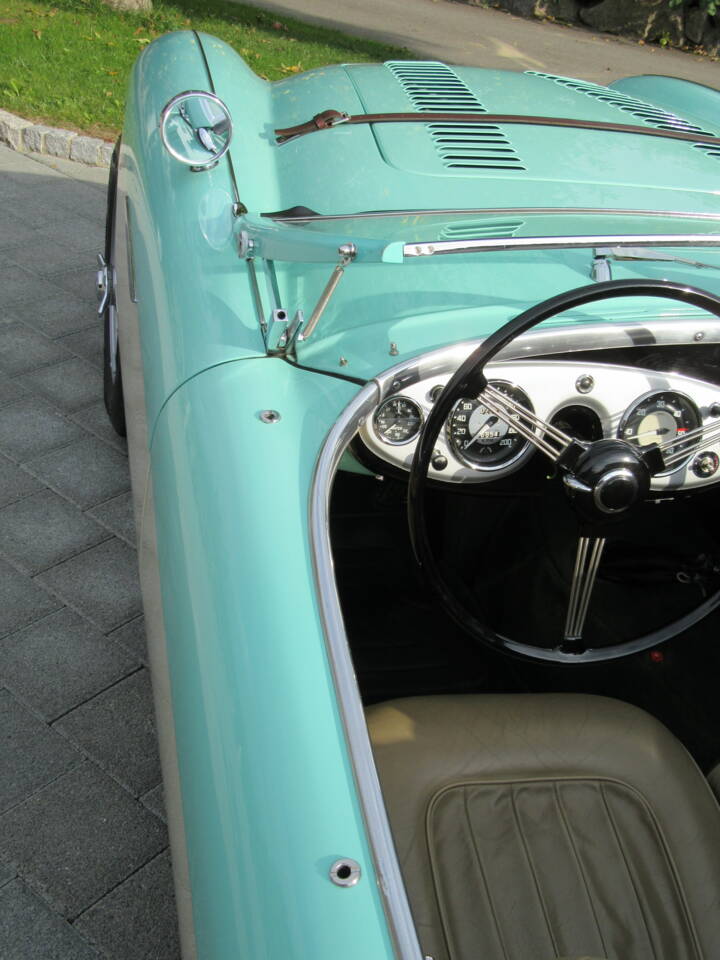 Bild 37/39 von Austin-Healey 100&#x2F;4M (BN2) (1956)