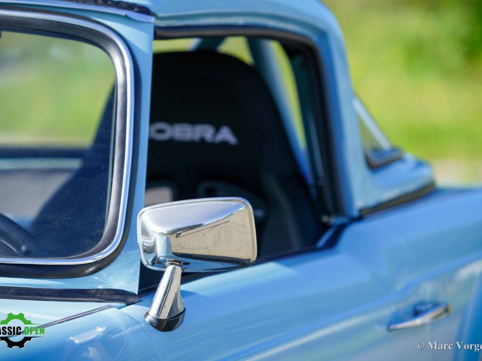 Image 29/43 of Triumph TR 4 (1962)