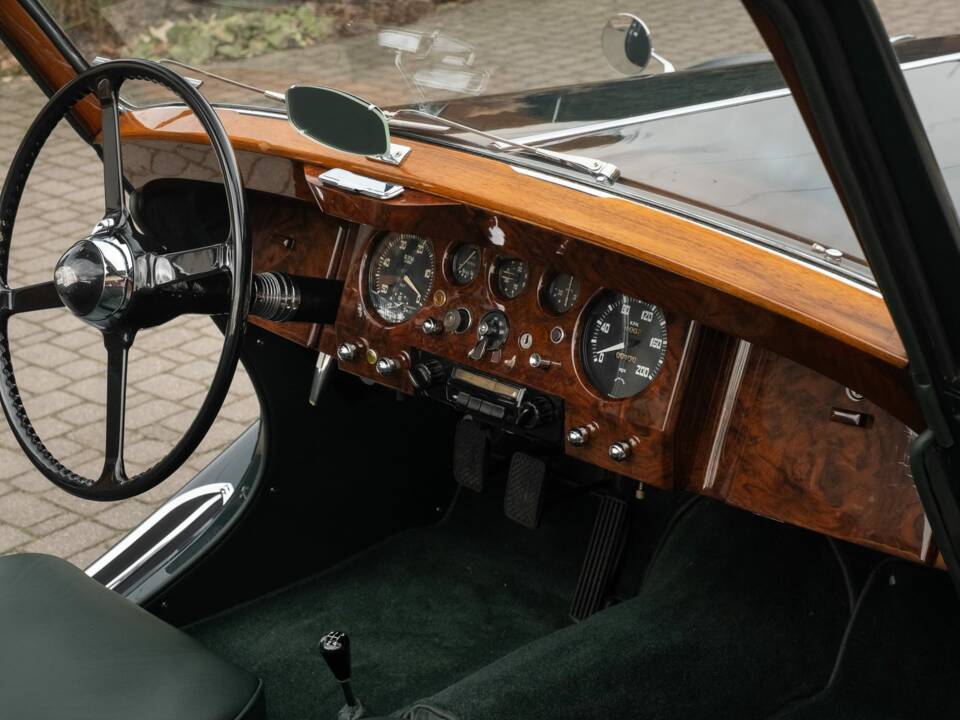 Bild 54/74 von Jaguar Mk V  3.5 Liter (1951)