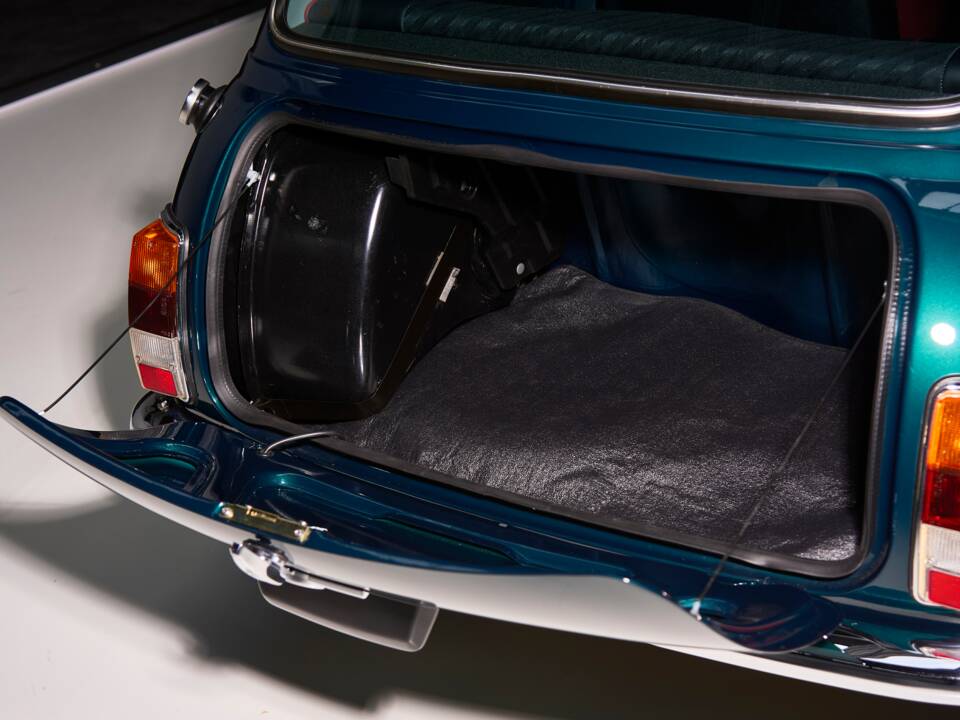 Image 32/48 de Rover Mini Cooper 1,3i (1993)