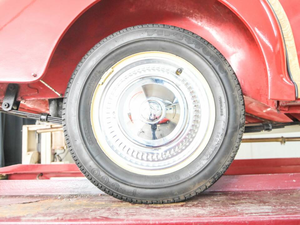 Bild 50/50 von Morris Minor 1000 Traveller (1969)