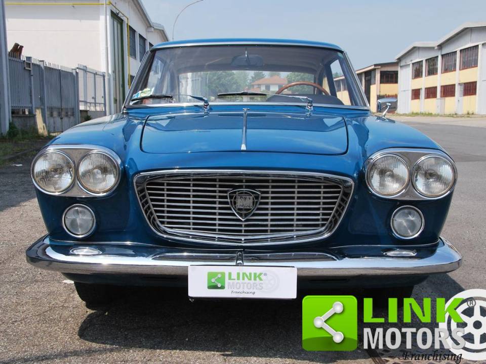 Afbeelding 2/10 van Lancia Flavia 1.8 (Pininfarina) (1965)