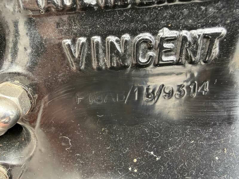Bild 42/44 von Vincent Black Shadow C (1952)